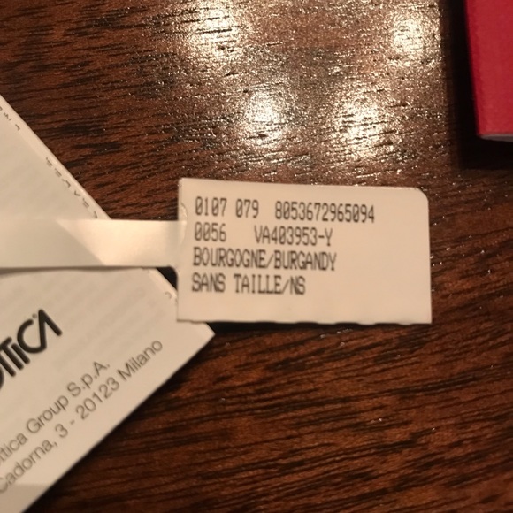 Beautiful authentic Valentino Burgandy Tortoise Shell Sunglasses-New in Box - Picture 15 of 16